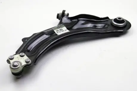 Важіль перед. правий Kangoo 1.5dCi, 1.6 16V 08- RENAULT 82 00 586 567